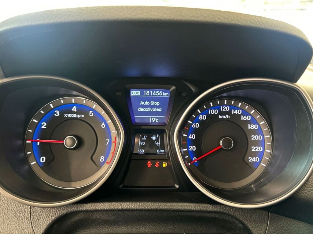 Hyundai i30 5d 2013 Musta