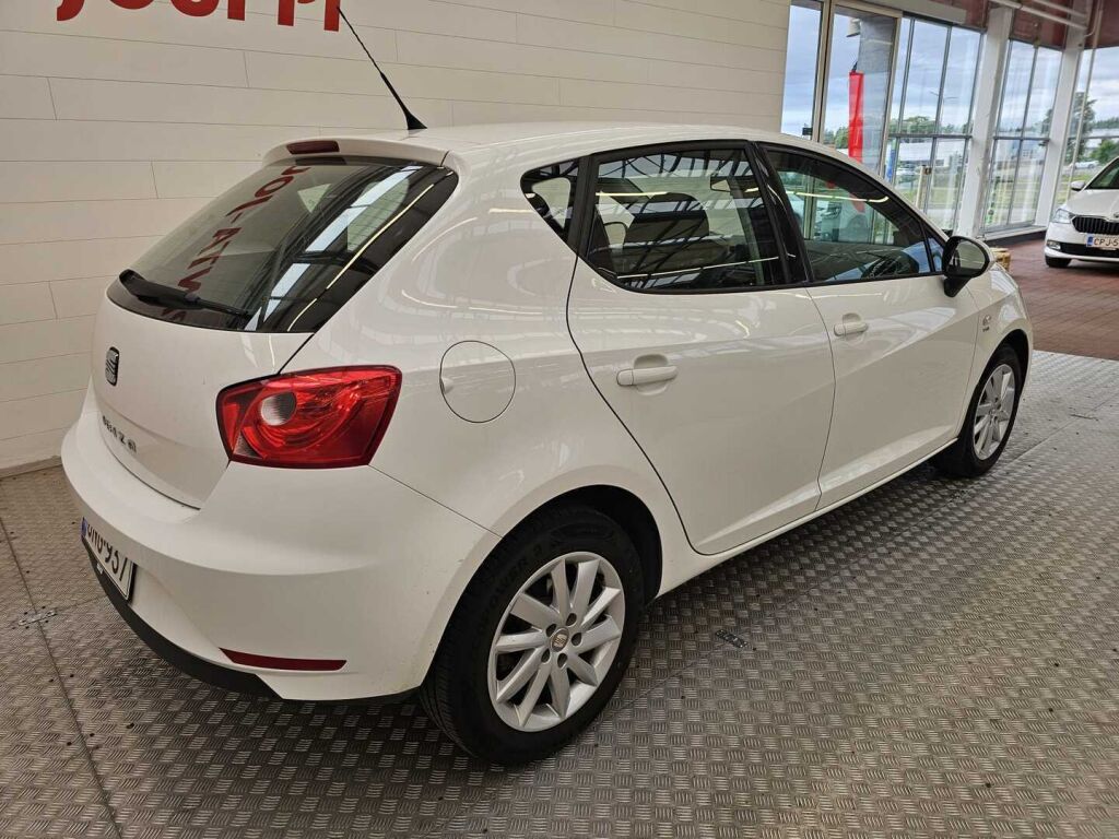 Seat Ibiza 2012 Valkoinen
