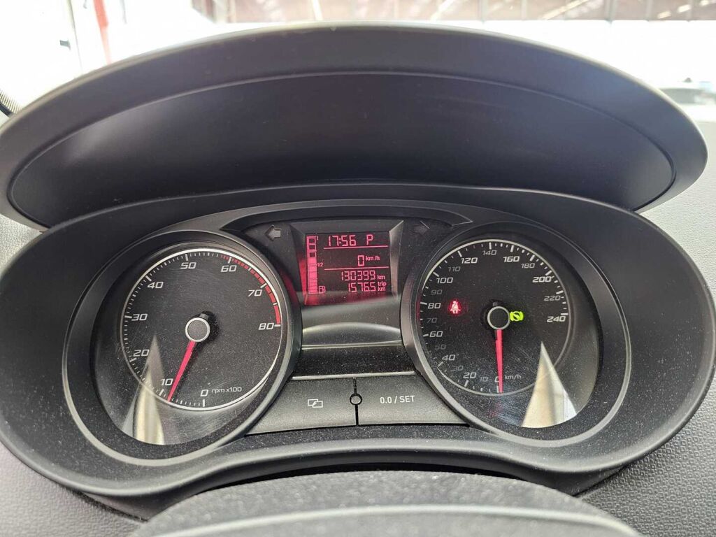 Seat Ibiza 2012 Valkoinen