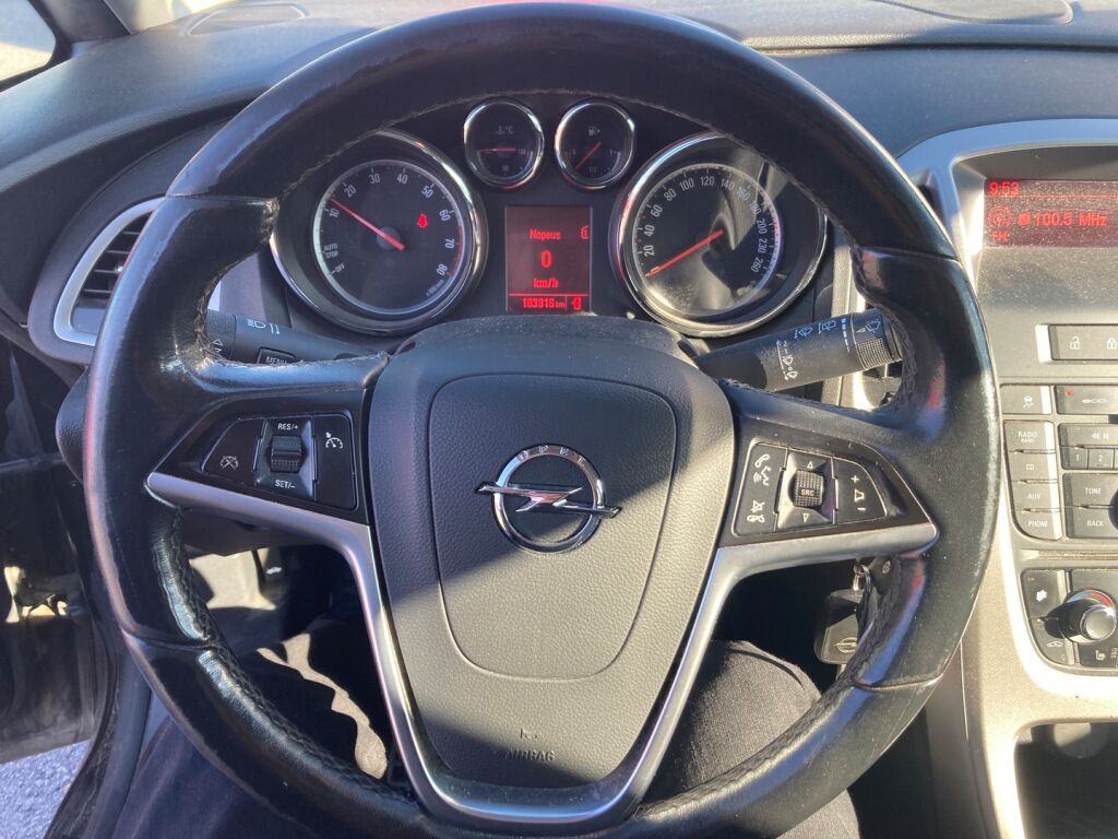 Opel Astra 2012, kuva 7/20