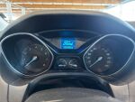 Ford Focus 2012 Punainen