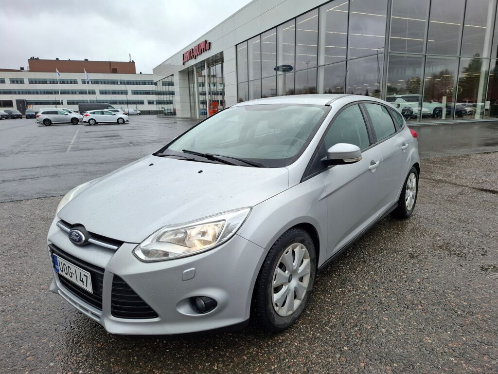 Ford Focus 2012 Harmaa