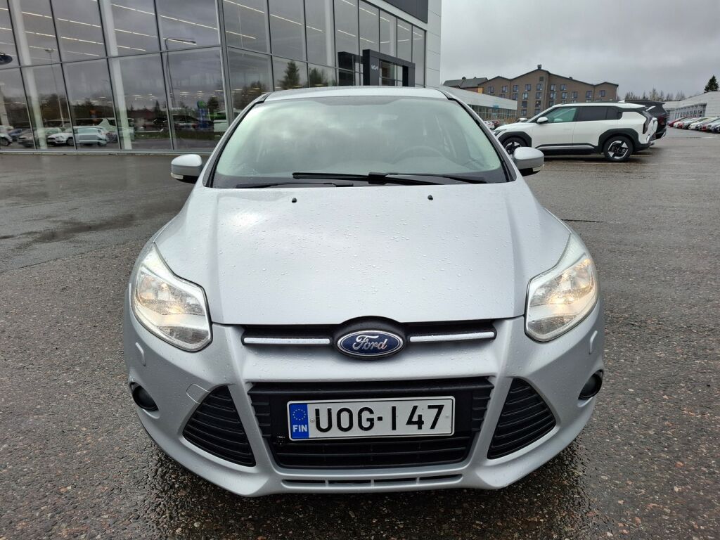 Ford Focus 2012 Harmaa