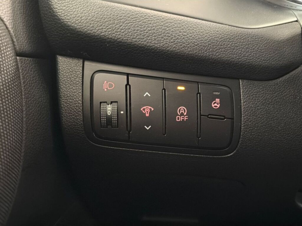 Kia Ceed 2013 Valkoinen