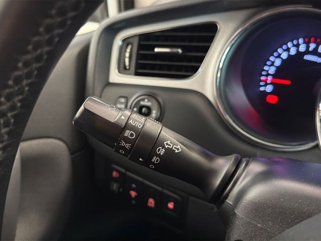 Kia Ceed 2013 Valkoinen