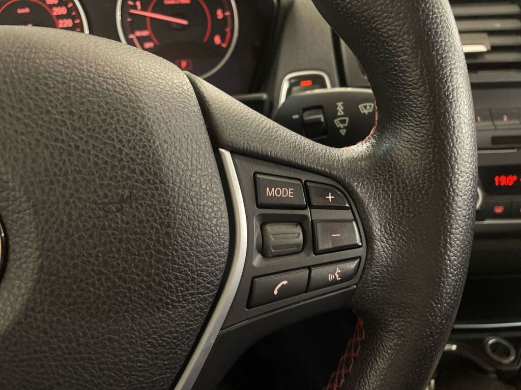 BMW 118 2012 Harmaa