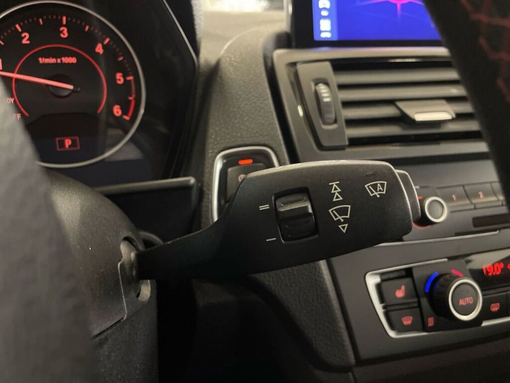 BMW 118 2012 Harmaa