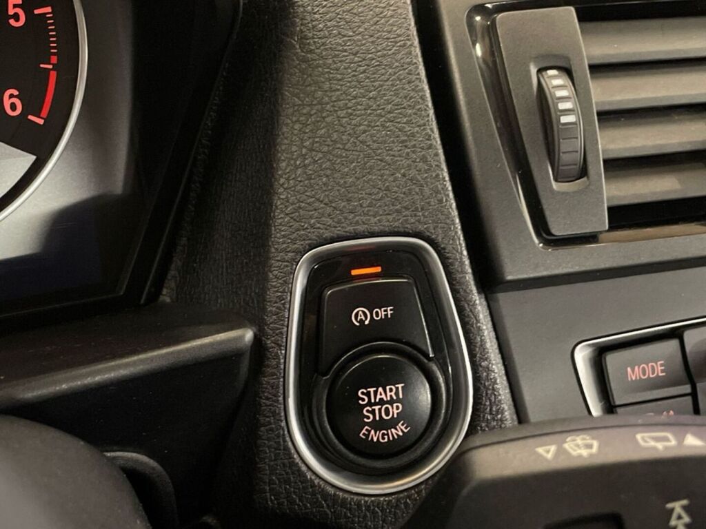 BMW 118 2012 Harmaa