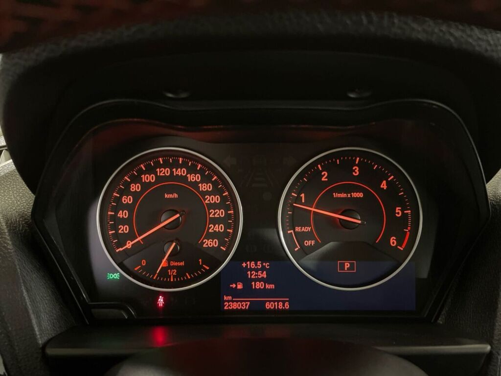 BMW 118 2012 Harmaa