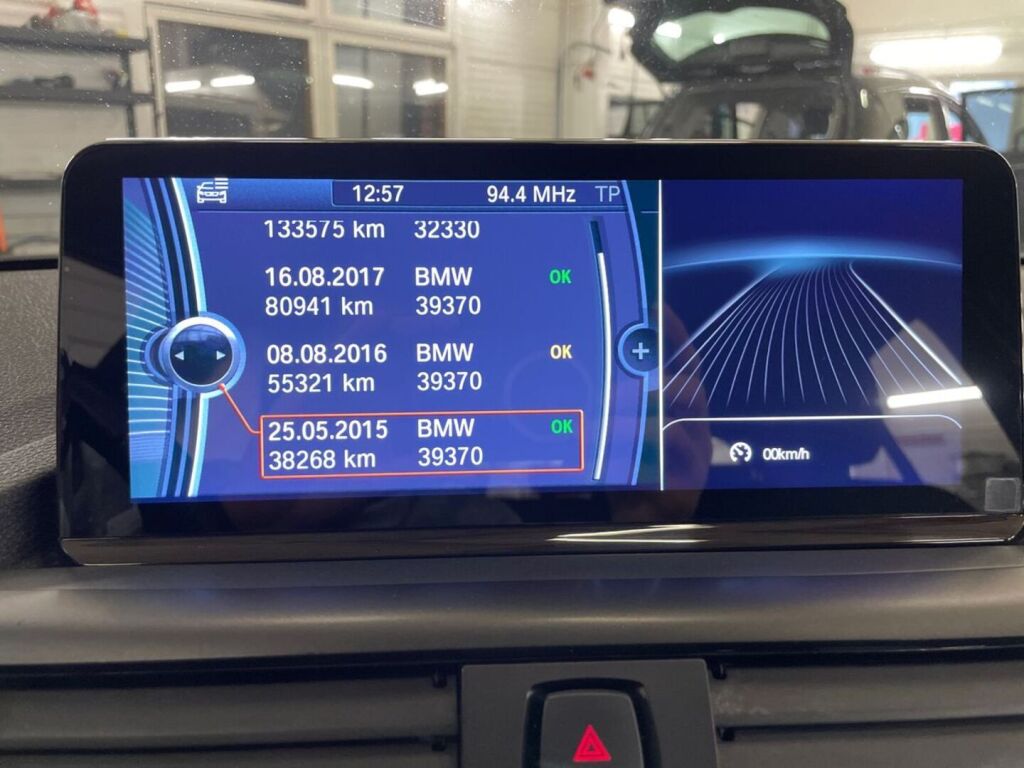 BMW 118 2012 Harmaa
