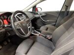 Opel Astra 2012 Punainen