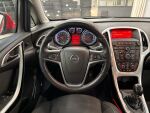 Opel Astra 2012 Punainen