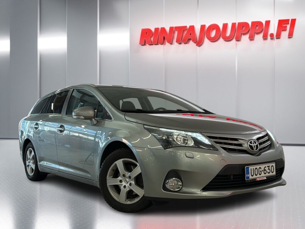 Toyota Avensis 2012 Harmaa