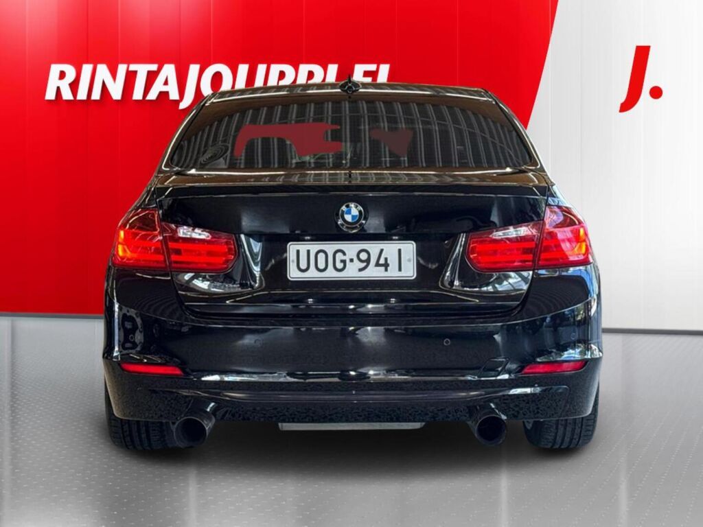 BMW 320 2012, photo 6/24