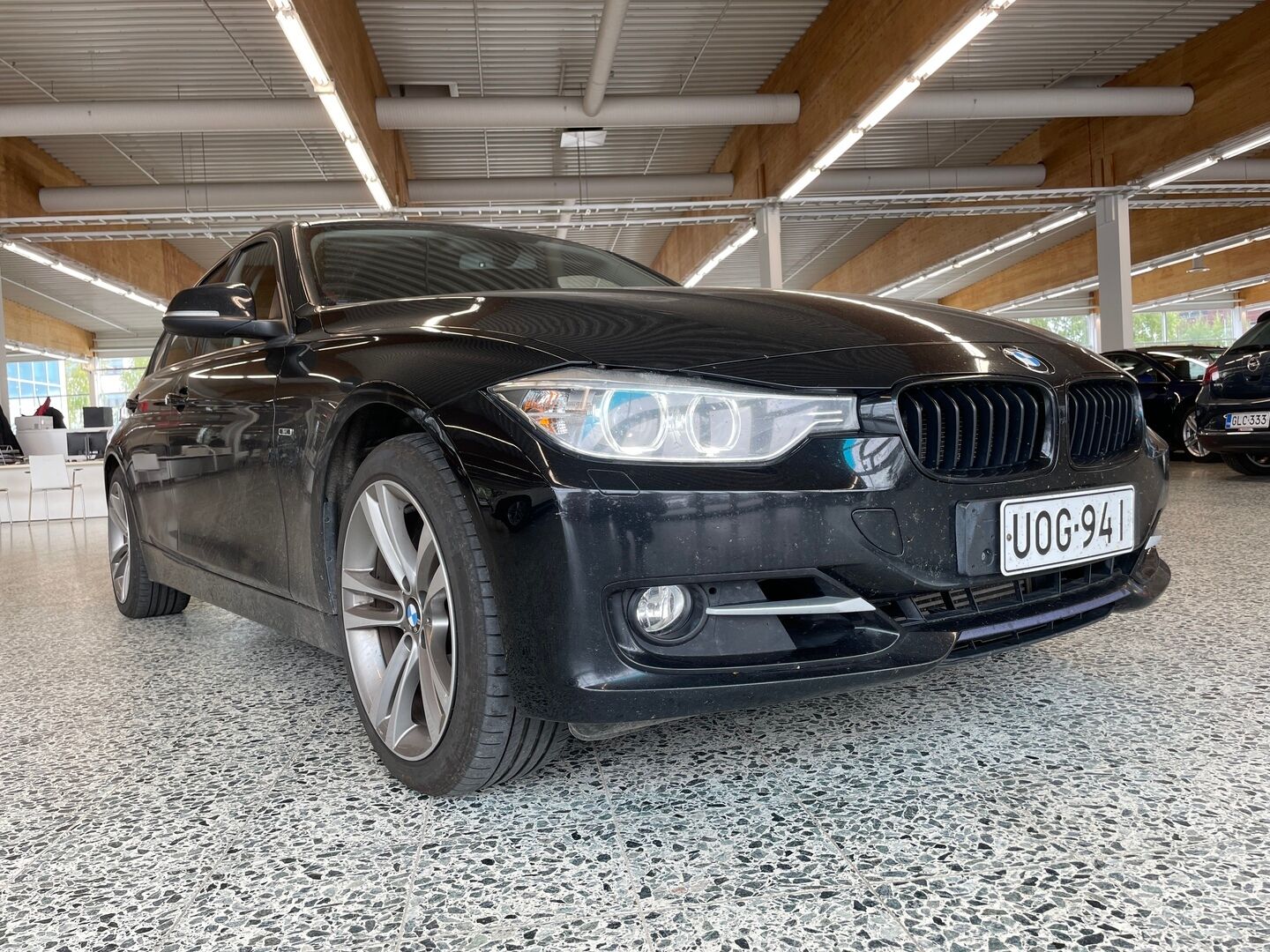 BMW 320
