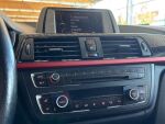 BMW 320 2012 Musta