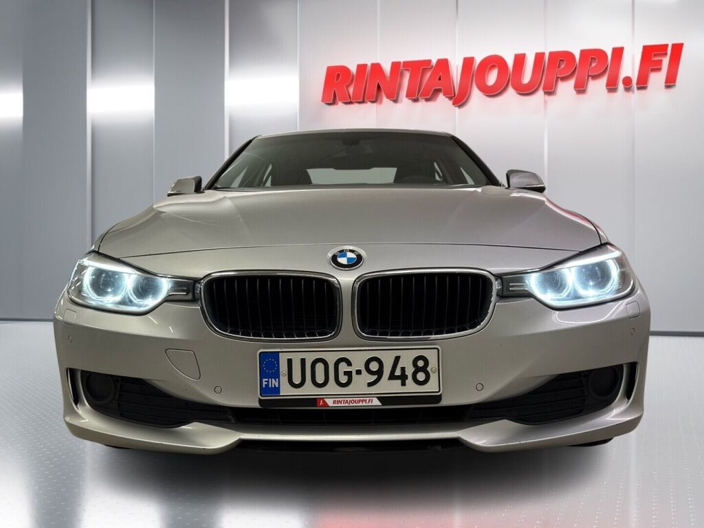 BMW 318 2012 Hopea