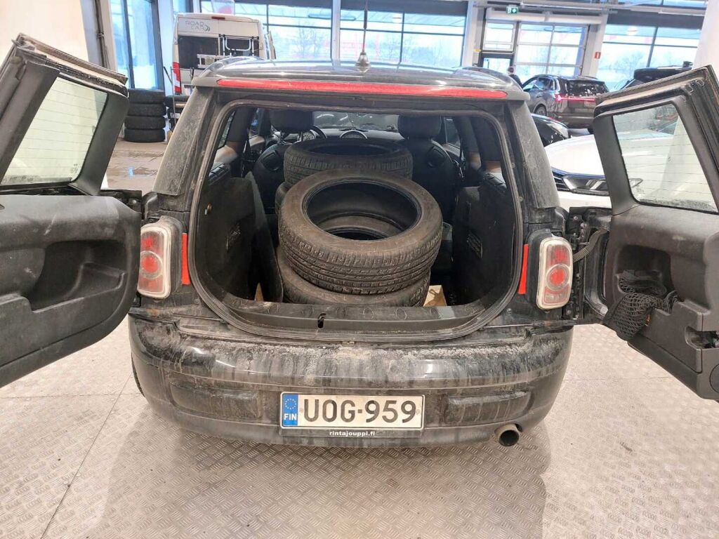 Mini Cooper 2012 Musta