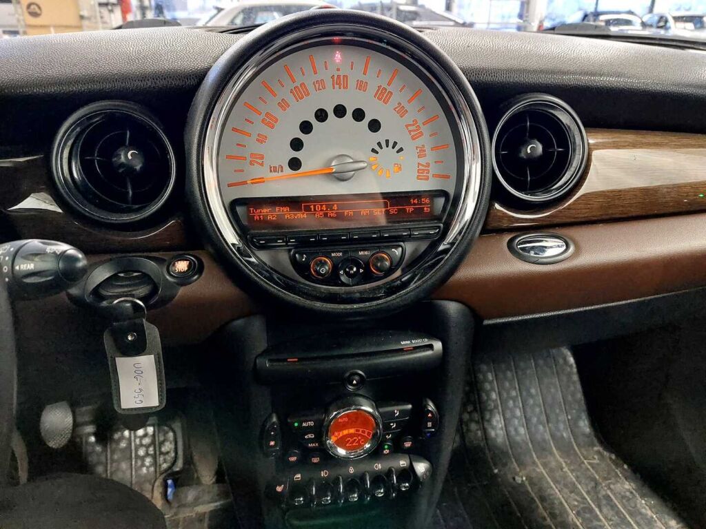 Mini Cooper 2012 Musta