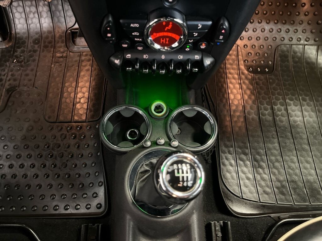 Mini Cooper 2012 Musta