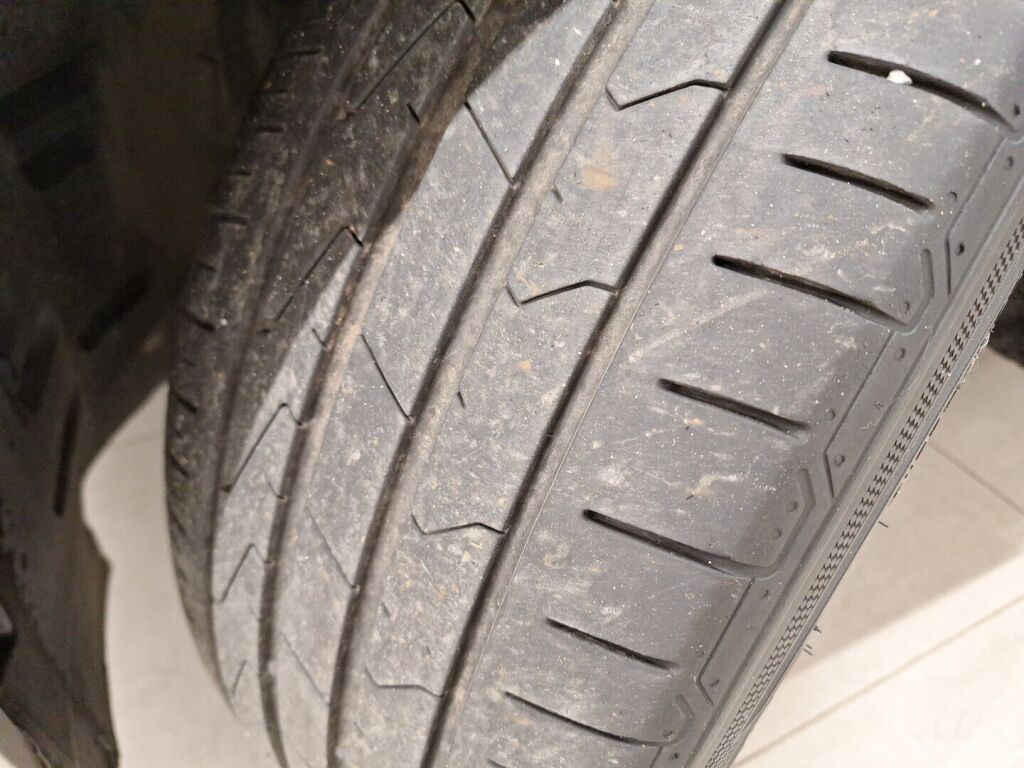 Mercedes-Benz E 2004 Harmaa