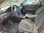Volkswagen Passat 2011 Ruskea (beige)