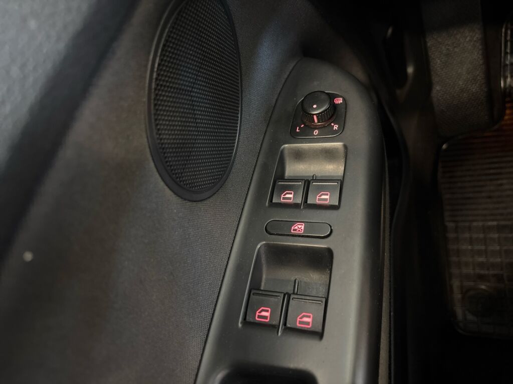 Volkswagen Golf Plus 2013 Valkoinen