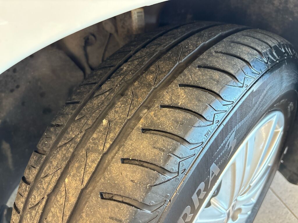 Volkswagen Golf Plus 2013 Valkoinen