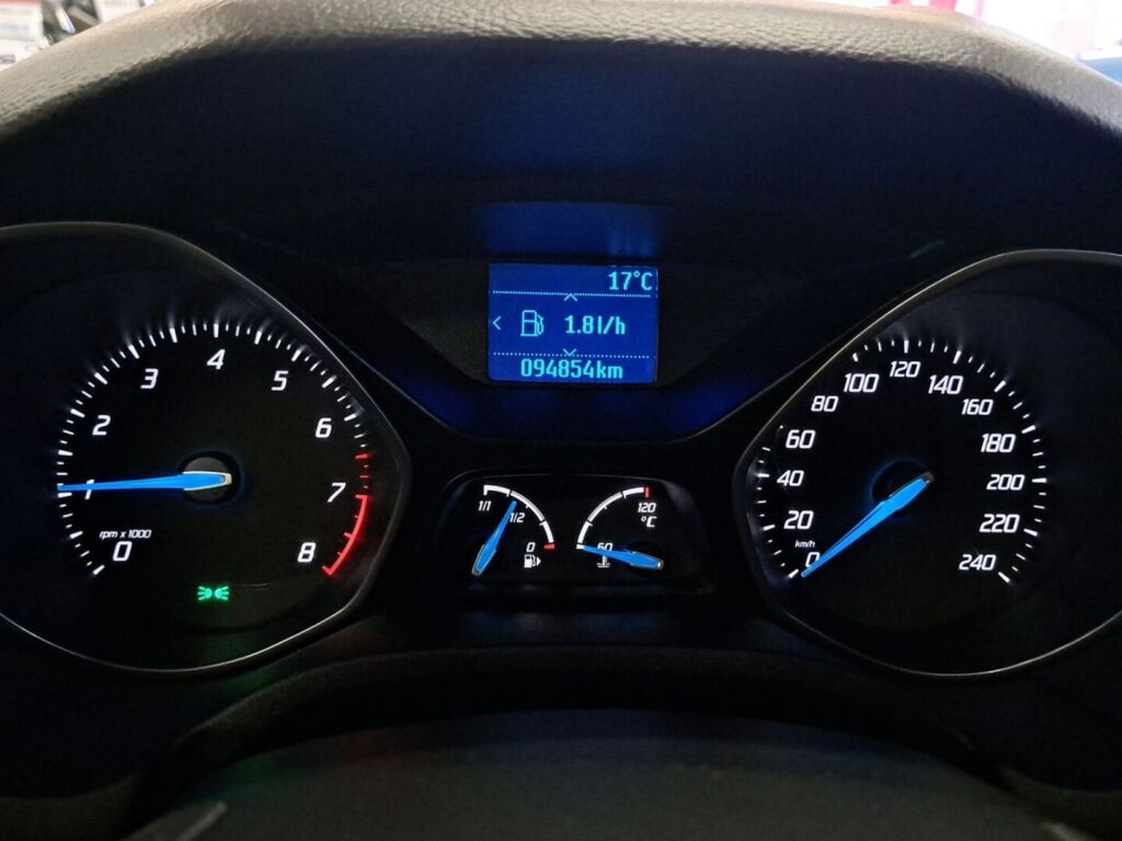Ford Focus 2012 Harmaa