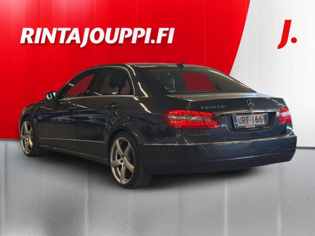 Mercedes-Benz E 2011 Harmaa