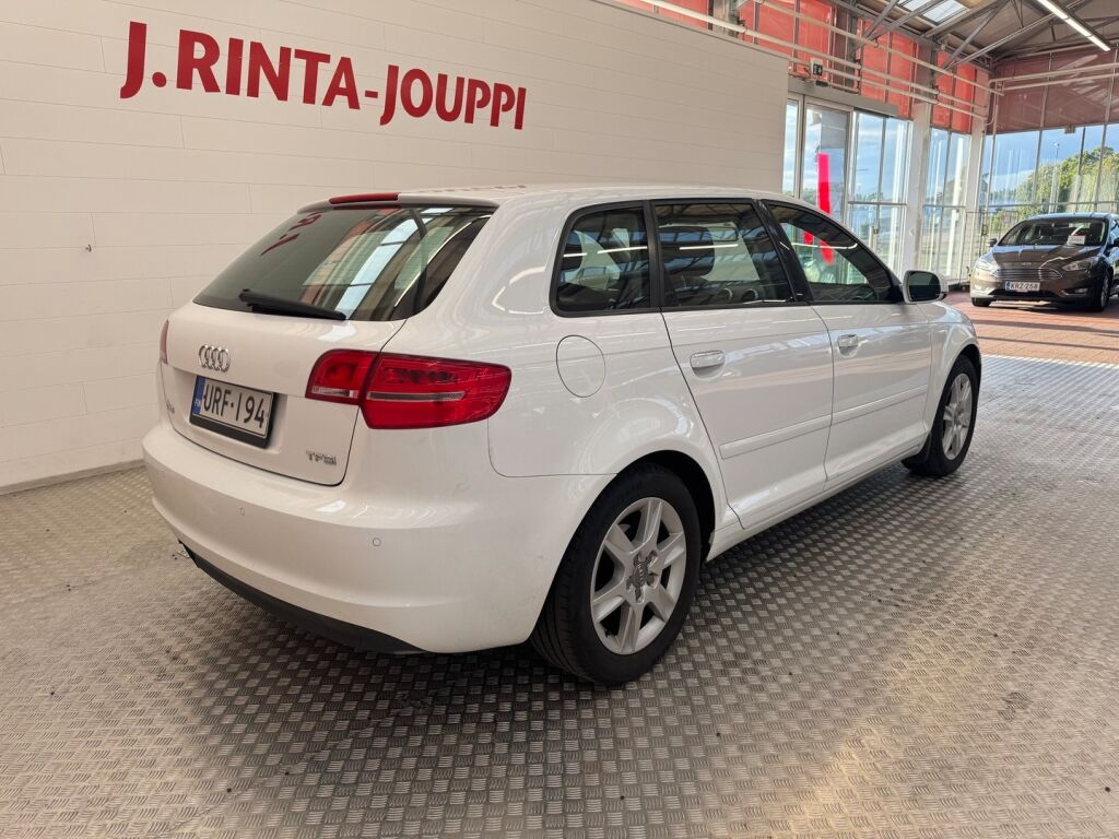 Audi A3 2011 Valkoinen