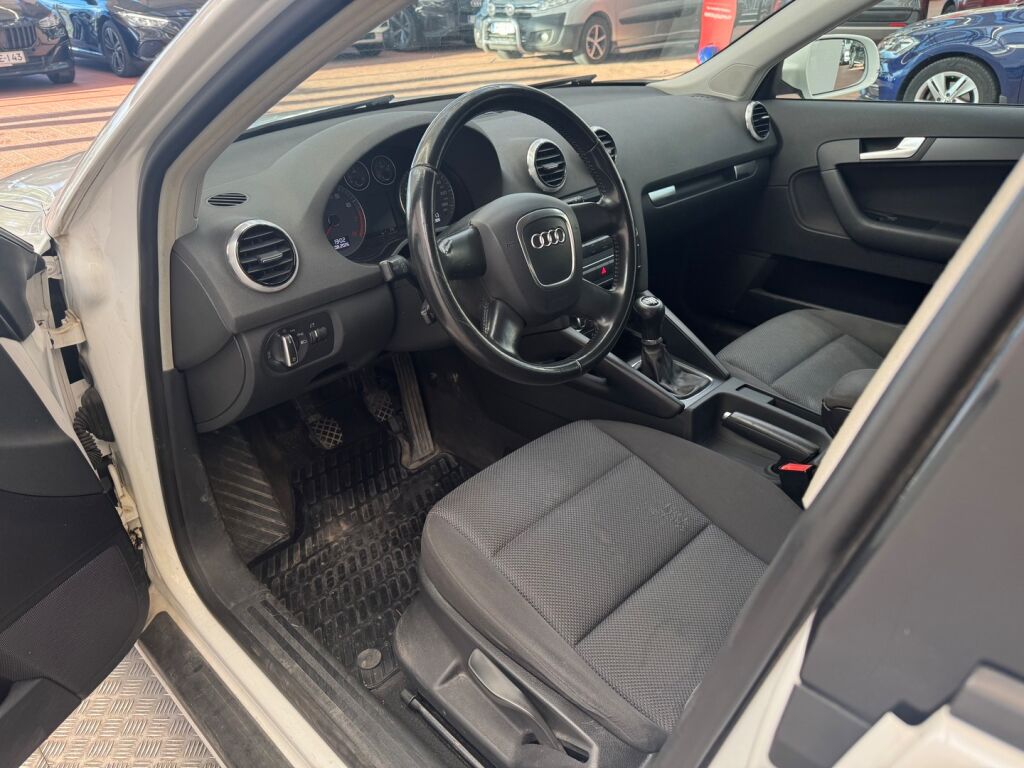Audi A3 2011 Valkoinen