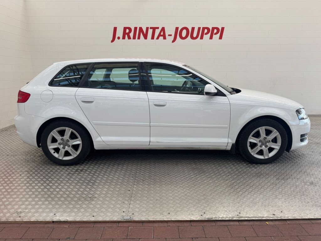 Audi A3 2011 Valkoinen