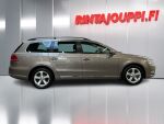Volkswagen Passat 2011 Ruskea (beige)