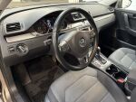 Volkswagen Passat 2011 Ruskea (beige)