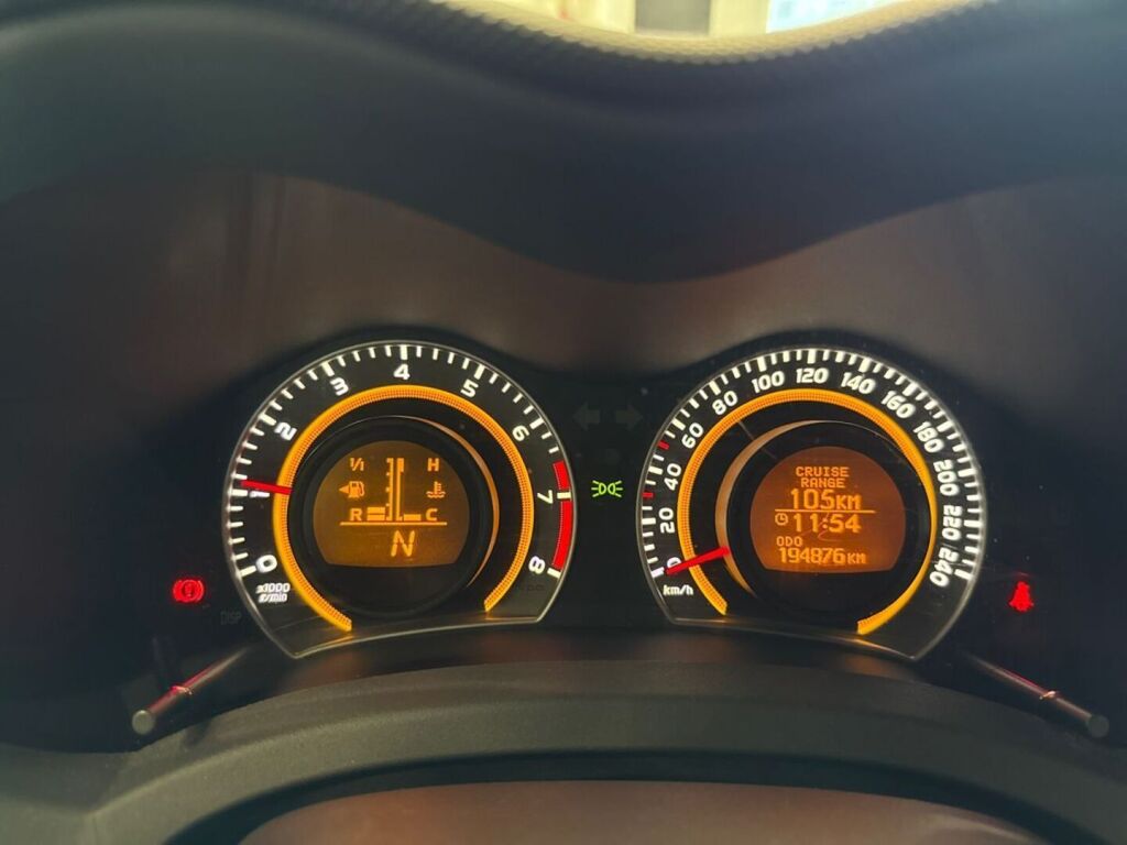 Toyota Auris 2011 Sininen