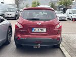 Nissan Qashqai+2 2011 Punainen