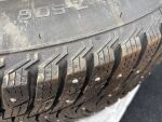 Nissan Qashqai+2 2011 Punainen