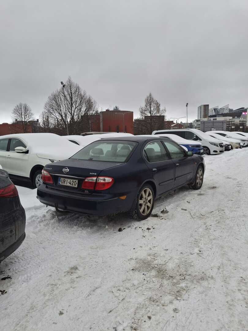 Nissan Maxima 2004 Sininen