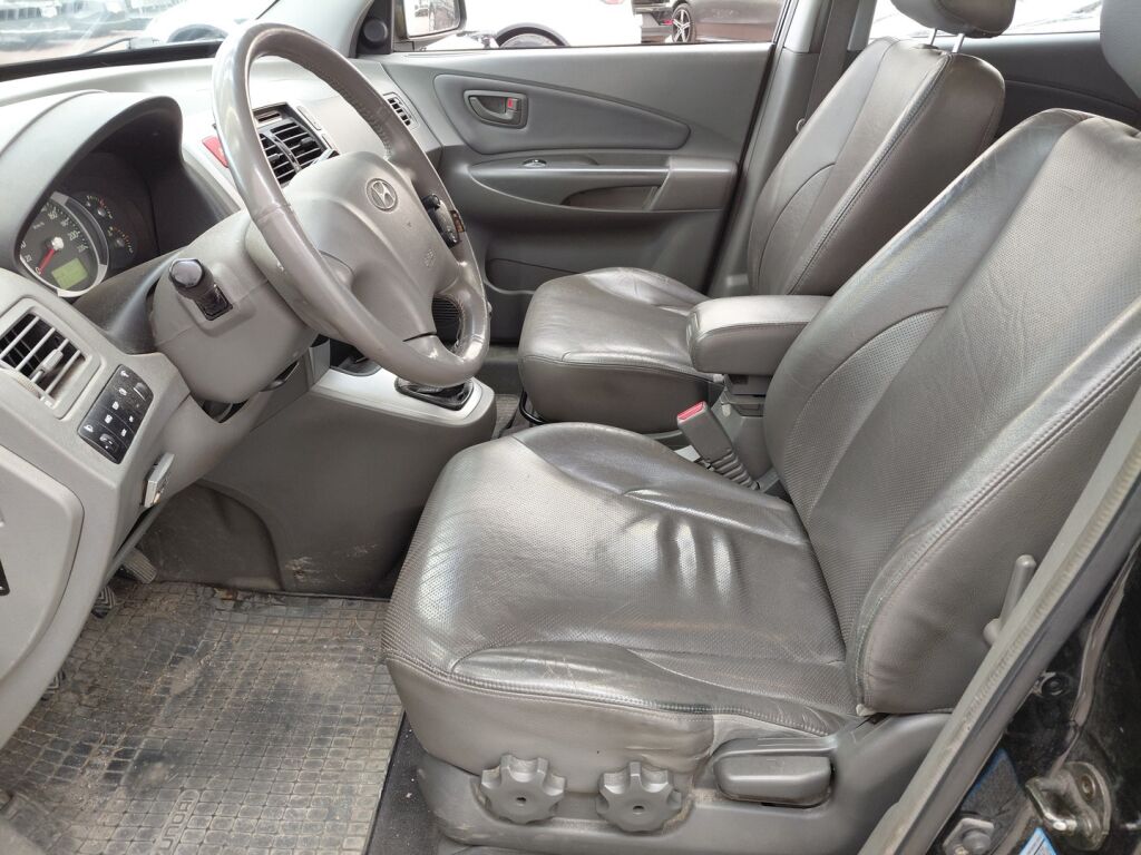 Hyundai Tucson 2006 Musta