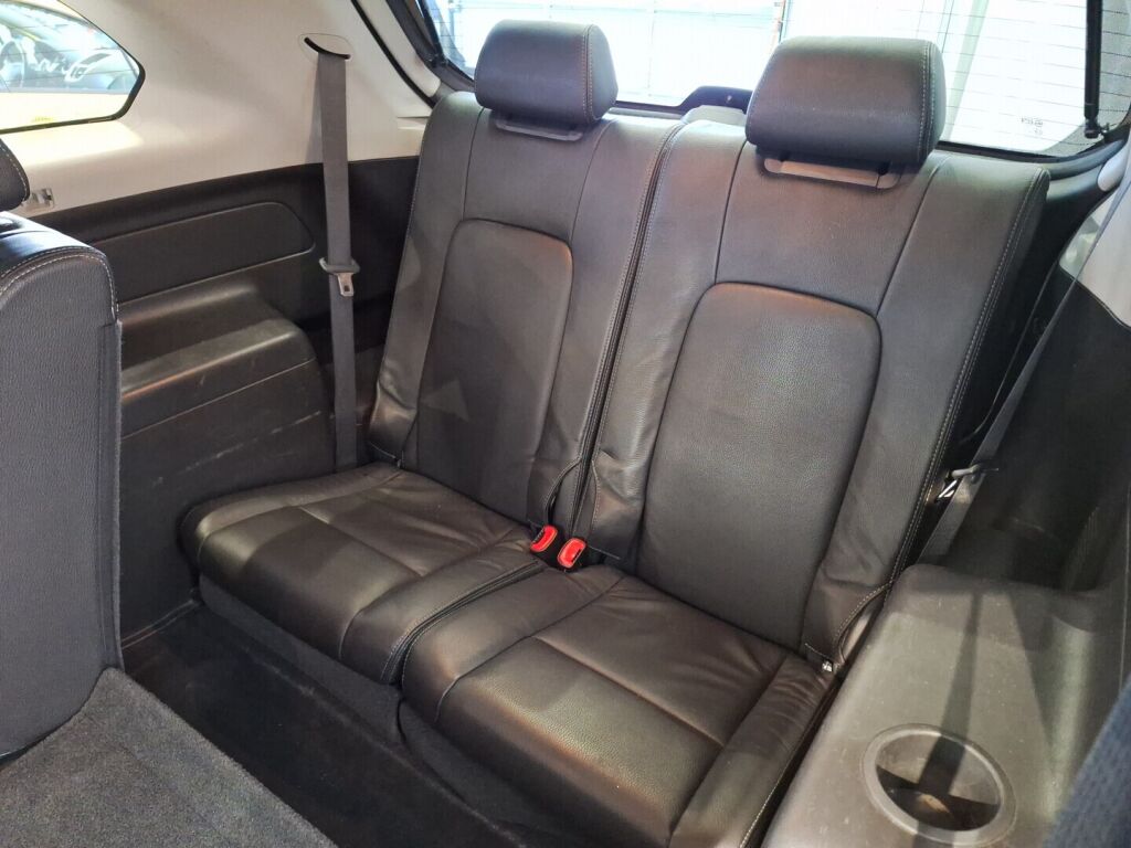 Chevrolet Captiva 2012 Valkoinen