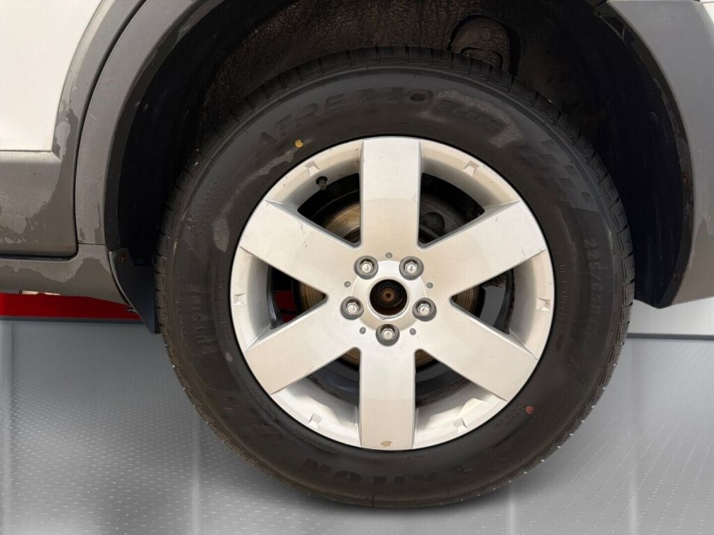 Chevrolet Captiva 2012 Valkoinen