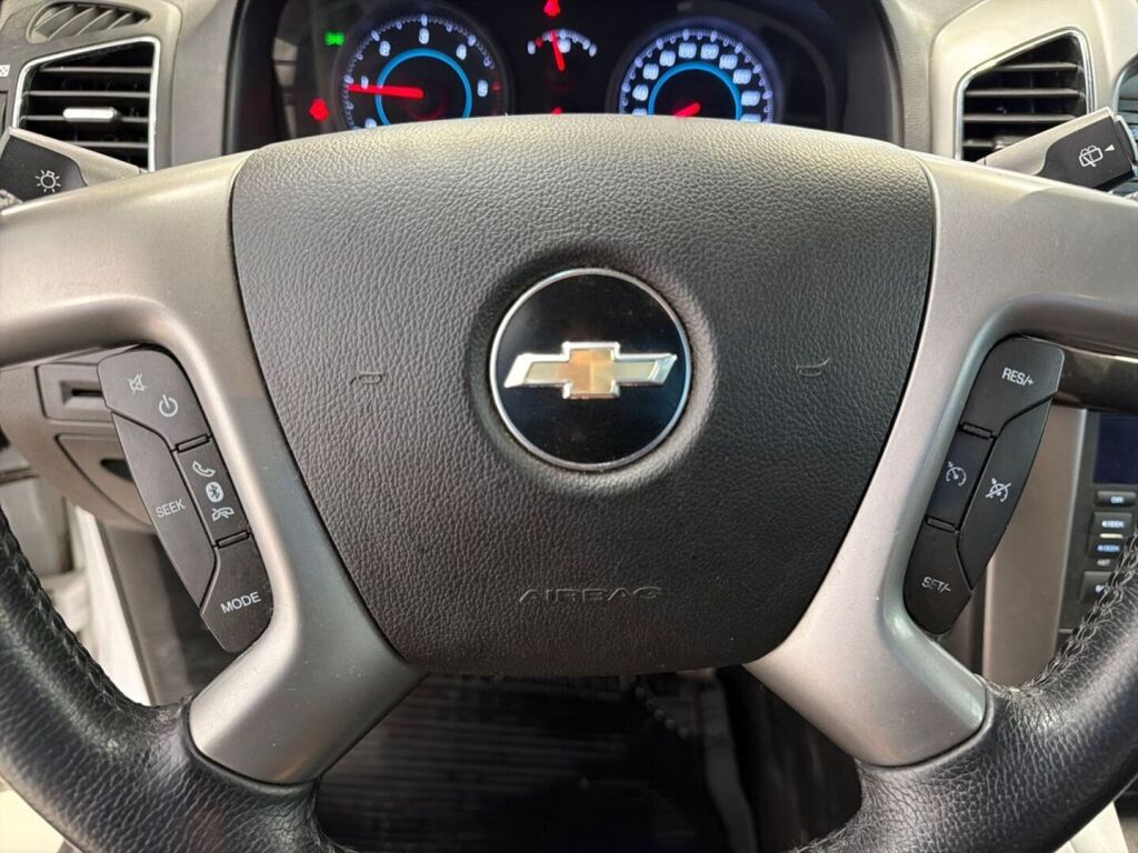 Chevrolet Captiva 2012 Valkoinen