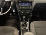 Skoda Rapid 2015 Hopea