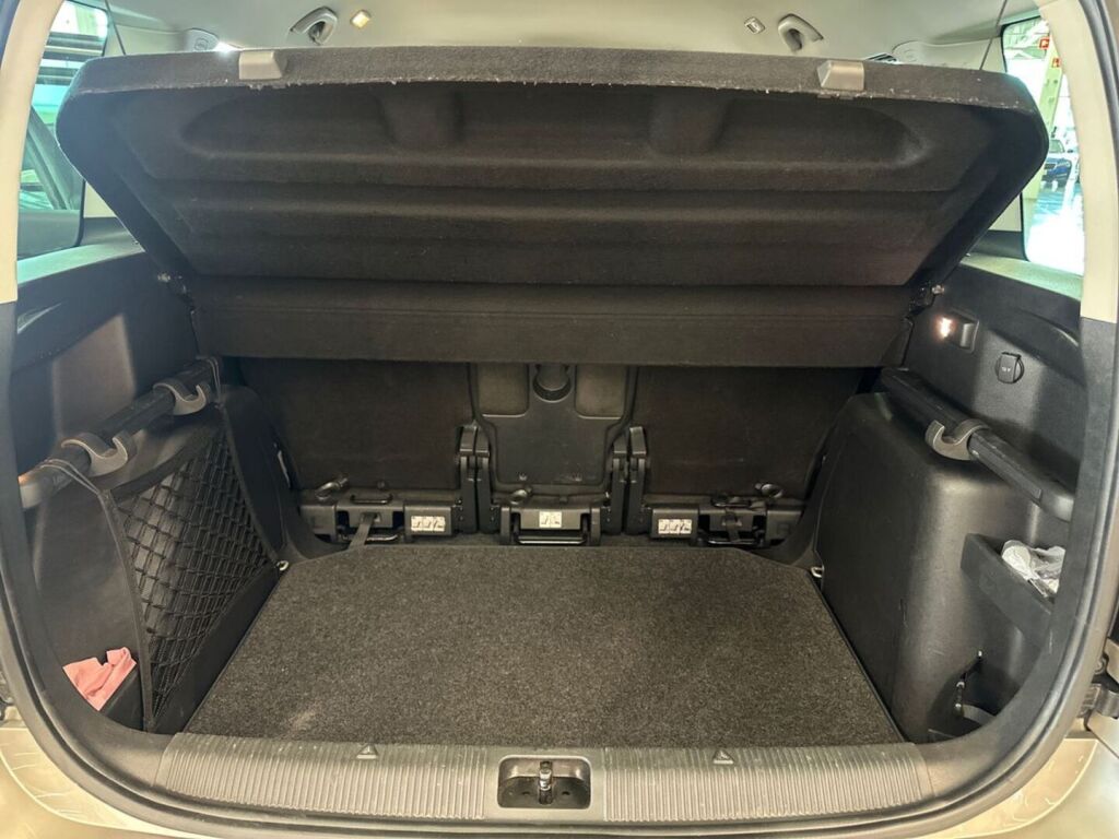 Skoda Yeti 2014 Ruskea (beige)