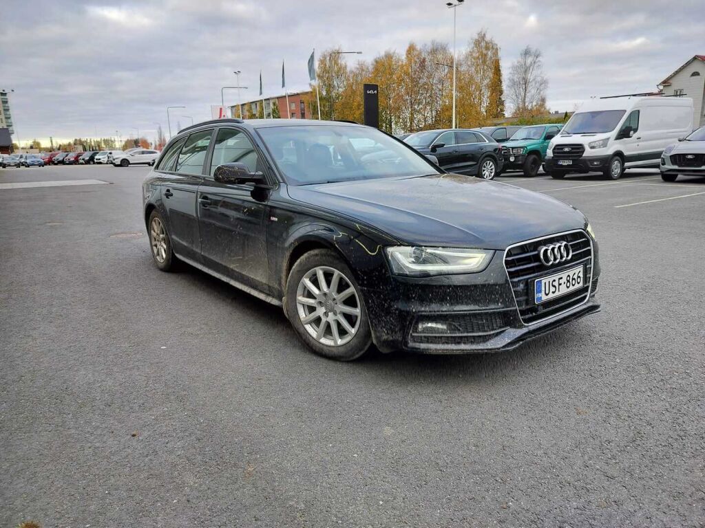 Audi A4 2014 Musta