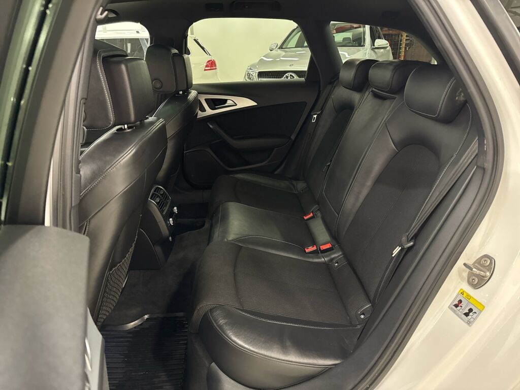 Audi A6 2012 Valkoinen