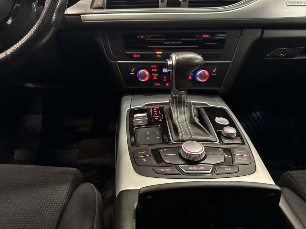 Audi A6 2012 Valkoinen