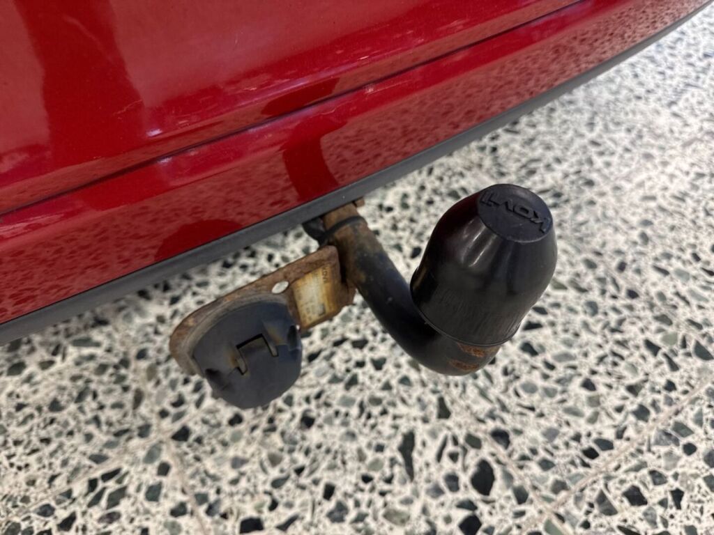 Volkswagen Golf Plus 2012 Metallinhohto Punainen