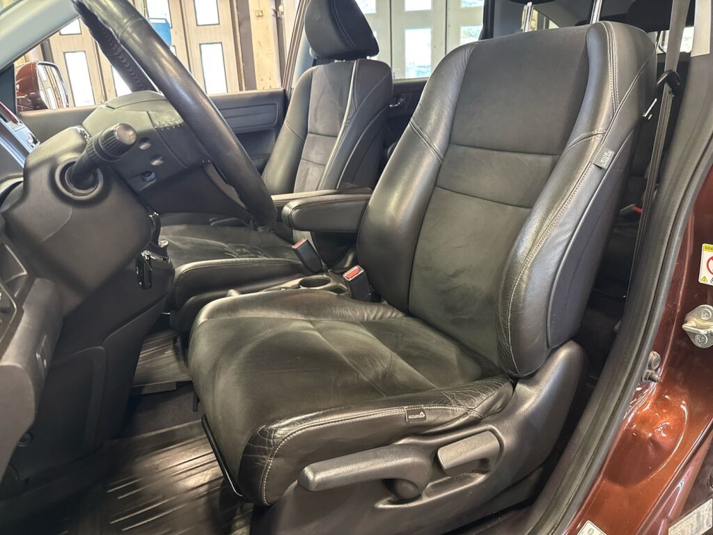 Honda CR-V 2012 Ruskea (beige)